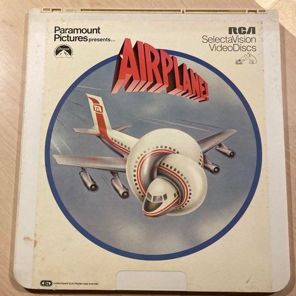 AIRPLANE VIDEODISC RCA SELECTAVISION - Picture 1 of 2
